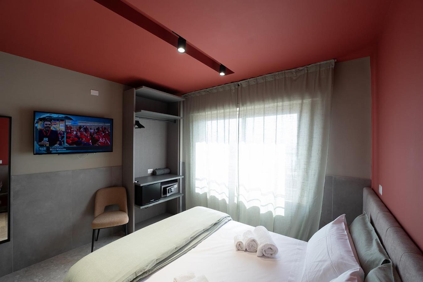 Mia Suites Porto Naples Luaran gambar