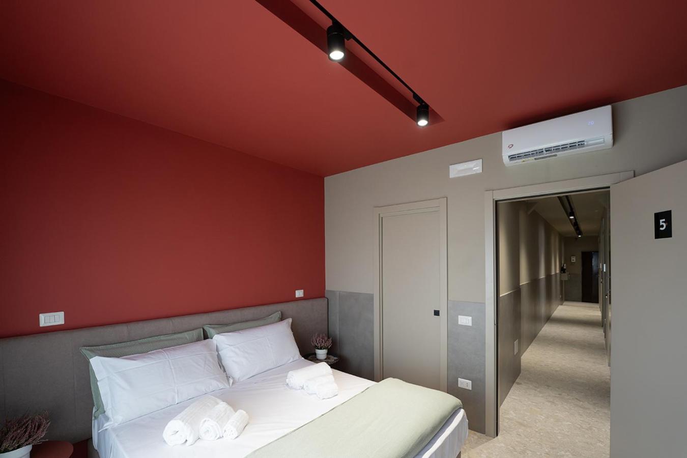 Mia Suites Porto Naples Luaran gambar